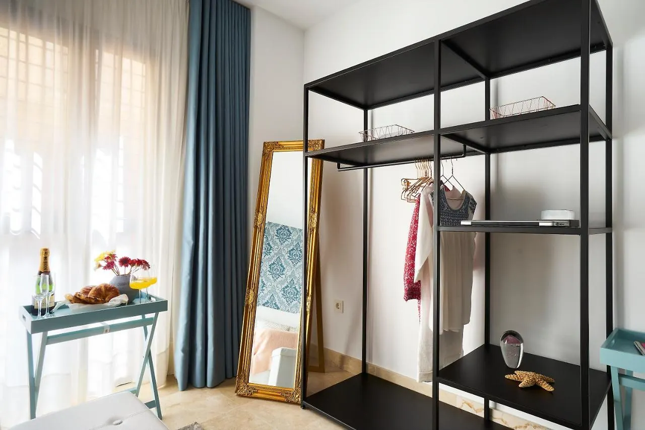 Studio Deluxe With Shared Roof Terrace Málaga Spanien